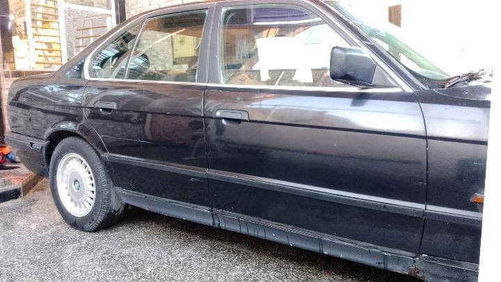 السلام وعليكم BMW 525مسكر كير عادي رقم بغداد السعر 30وبيه مجال ***********
