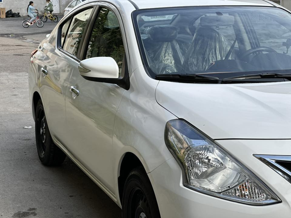 السلام عليكم
نيسان سني 2024 مصري
رقم اربيل باسمي
ماشيه 24 الف
مكفوله من كلشي بدون صبغ 
السعر 124 ورقه
بغداد الرصافه 
***********
