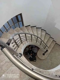 عمل مرمر وسيراميك وبورسلاين وكاشي ...ادراج بورسلان ومرمر  بجودة عالية ...