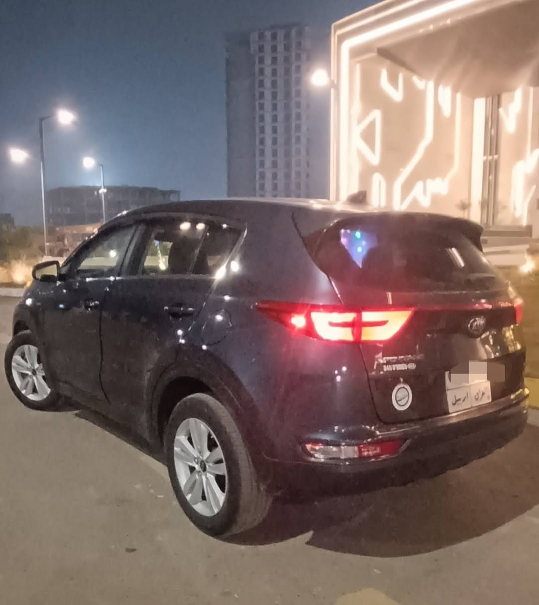 سبورتج 2019 بدون صبغ
بدون صبغ..بدون صبغ
حادث موضح بالصور
ماشيه 79
فور ويل .. قطعتين تبريد
تحكمات ..كامره دواره
نظيفه جدا 
تبديل دعاميه اماميه فقط
محرك 2400
اربيل .. باسمنه
تحويل مباشر
*********** واتس اب
السعر.. 158
السياره حلوه كلش
