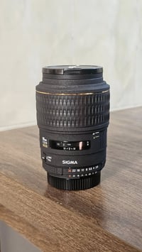 للبيع عدسه sigma 105mm f2.8 fx ماكرو للنيكون مناسبه لتصوير الاسنان الع...