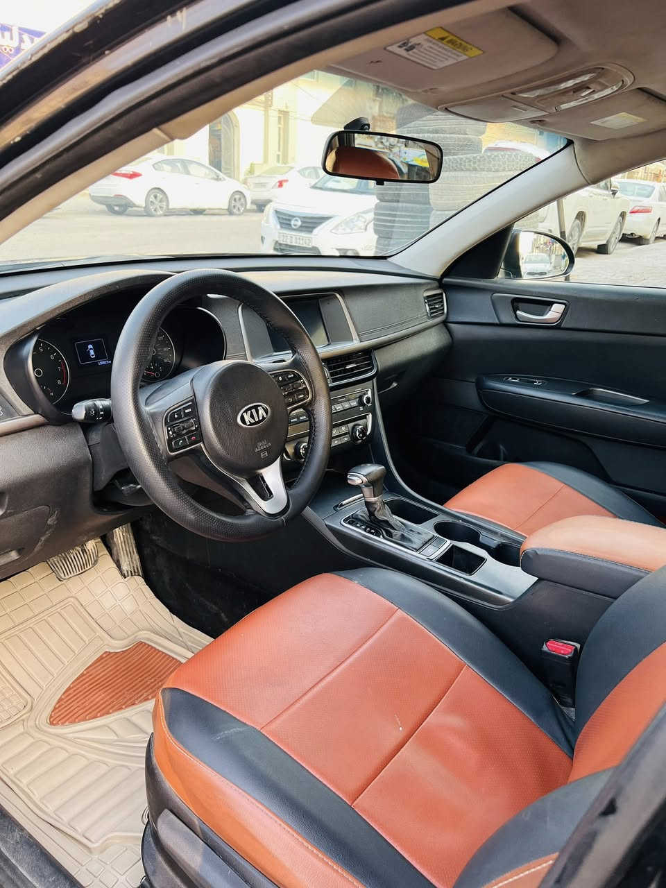 السلام عليكم
اوبتما مديل 2018 وراد امريكي بيه قطعتين ونص صبغ بدون داخل  وبيه طخه خفيف بل وره  سيارة كير ومكينه وحداديه وتبريد كله جديده جاهزه من كلشي ماعيزه برغي مكاني نجف سعر115 رقم تلفون ***********
