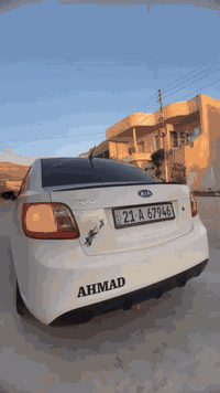 بەناوی خوای گەورە Kia rio بۆ فرۆشتن ماشەڵای دەوێ سەیارەکە 2010 سپی  فولە بەس گێر حادیە سلاید نییە ناو زەردە سەیارەکە هی ماڵانە هی مەعرەزو ئەوانە نییە دوو بستی ساردی هەیە گێروو مەکینە بەشەرد رەقەم سولەمانی سەنەوی تا ٢٠٢٧ بەسەر ناچێ بێ خەرامە ماڵەکە هی دۆستە  چوار تایەی لۆکی لە ژێرە  77$ گەڵاو مەعامەلەیەکی برایەنە بۆ زانیاری زیاتر پەیوەندی بکەن بەم ژ.م ***********
