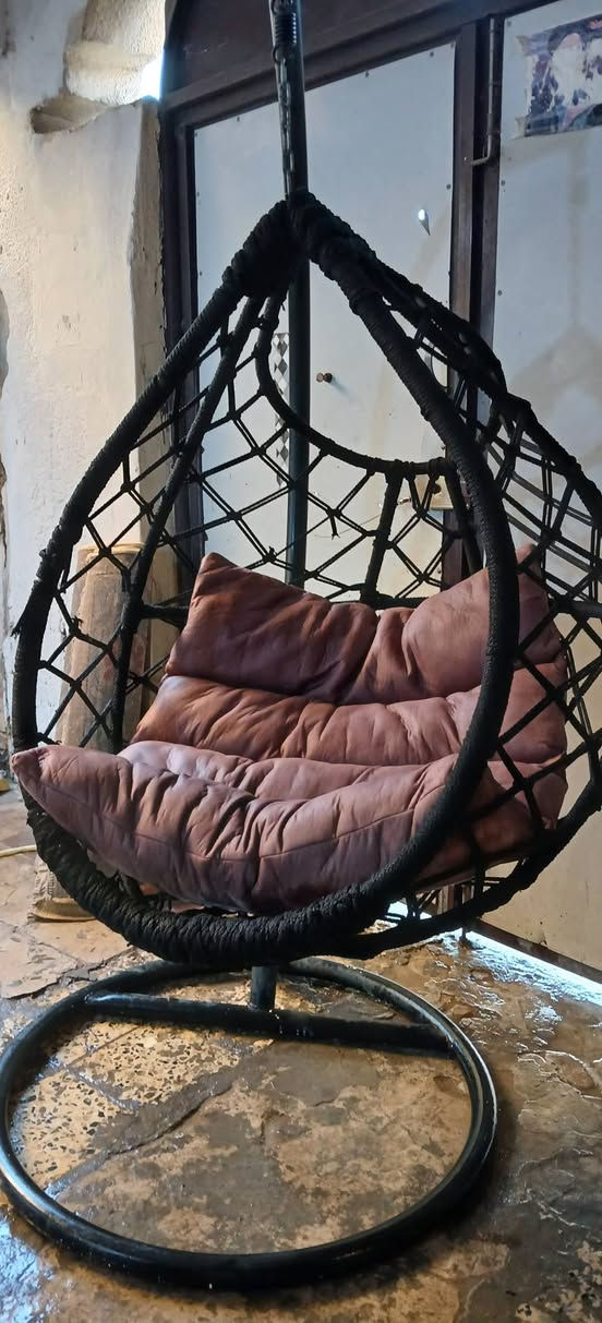 سلام عليكم عندي مرجوحه للبيع بعدها جديده مكاني ناصريه مركز سعرها 75 رقمي ***********
