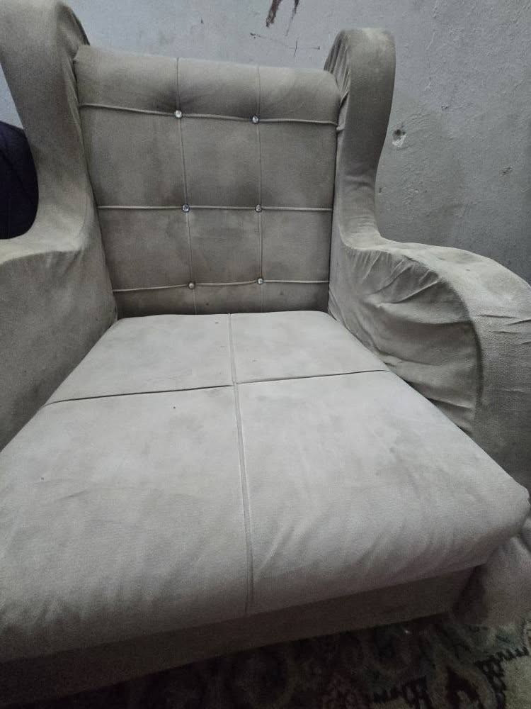 تخم سعر 60للبيع 
***********
