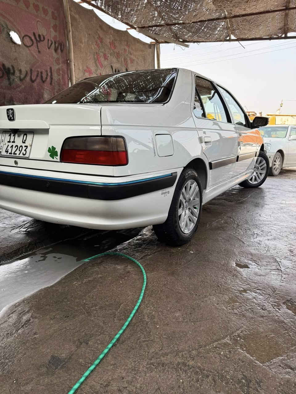 السلام عليكم للبيع بيجو بارس مديل 2025 جديده على وضع الشركه ماشيه 18 الف دوشمه مري شفط حساس كامره شاشه رقم بغداد السياره بسمي مداور مباشر السعر 87 بيها مجال رقم التليفون ***********

