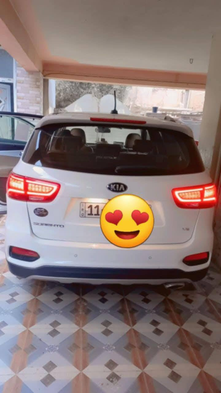 السلام عليكم 
سورنتو موديل 2020
محرك 6 سلندر 
مواصفات 
بصمة 
كامرة 
حساسات (امامي-خلفي-جانبي)
إشارة ترحيب 
مري كهرباء شفط 
ويل 20 كروم  
تحكمات ستيرن 
شاشة كبيرة 
GPS كاربلاي-اندرويد اوتو 
وضعيات قيادة (ايكو-سمارت-نورمال-سبورت)
صندوك كهرباء  
7راكب 3 قطع تبريد 
زنون 3 عدسات بلاد 
تخم تاير جديد صدر جديد و
تبديل دهن جديد 
يعني السيارة جاهزه على اخر حباية 
السيارة نظيفة وجديدة جداً
رقم السيارة بغداد تحويل ثاني يوم 
الرقم ***********
