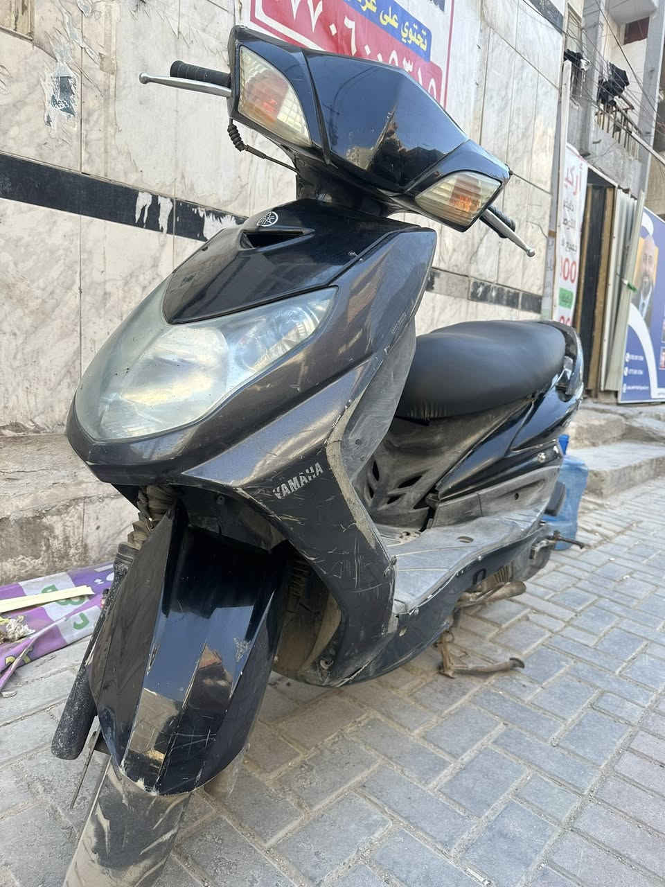 دراجه سكنس فحل مثل ماتشوفون الله شاهد الدراجه حلوه ومرتبه بس صار بيها عطل الدراجه يصير بيها خمده وتطفه وارجع اشغلها تشتغل عادي وهم ترجع تخمد اني ما اعرف بيهن صلحتها اكثر من مره محد عرفلها 
رايدها ب٣٠٠ وبيها مجال ابيعها عله عطلها الدراجه ما تشتغل هسه ابيع عطلانه   بغداد الكراده ***********
