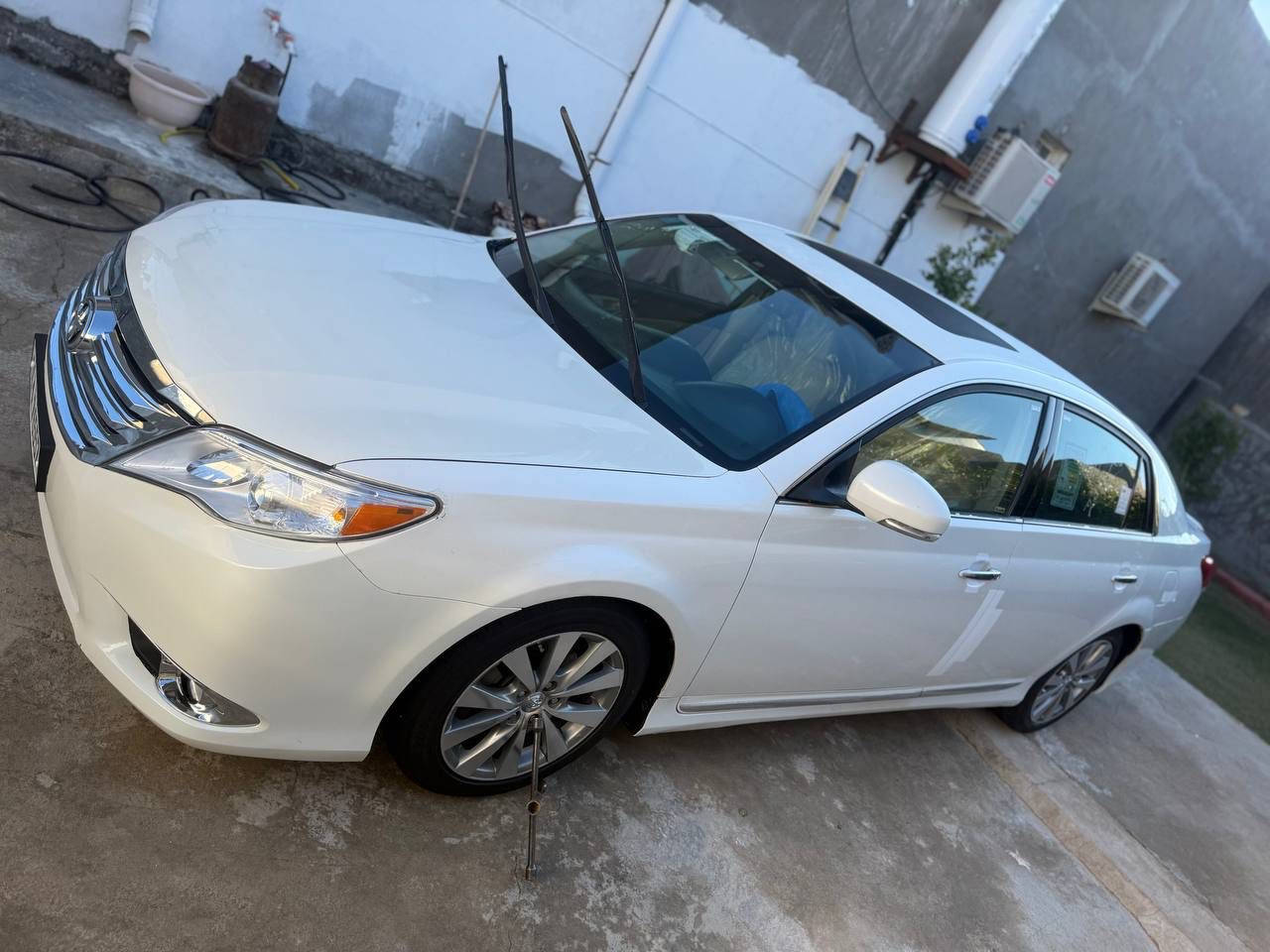 افلون 2011 خليجي لمتد 
رقم بغداد دولي بسمي هزه  وسنويه جديده 
تحويل مباشر 

فول 1/1
5 بصمات تشغيل +ابواب 

فتحة سقف اسلايت 

تبريد قطعتين 

اشاره ترحيب 

5 ويل كب +تخم تاير ياباني جديد
 
حداديه جديده 100‎%‎

منضومه زنون عالي ناصي +بلوجكتر 

غرفه جديده بالكارتون كهربائيات كلهه شغاله 

سياره جديده واحلى من الصور 

مكينه كير مكفولات 

اي نقص بالسياره ماكو جاهزه للأخير 

سونار موجود بالمنشور 

مكان السياره محافظة واسط الكوت مركز مدينه 

 السعر 155
——————

***********
