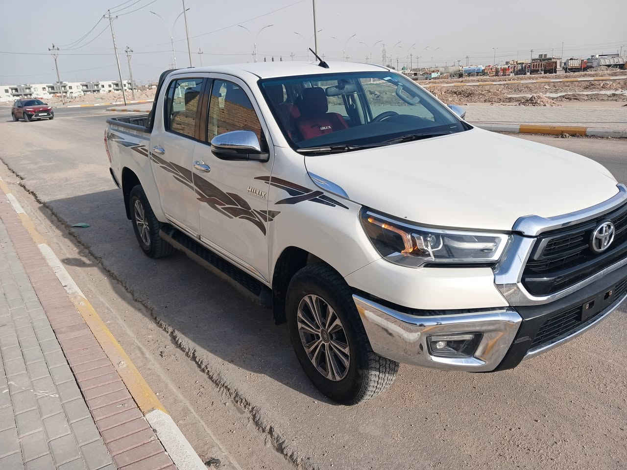 سلام عليكم.
للبيع 2022 اسعودي سياره بصمه كير عادي ماشيه 100 عنوان سماوه السعر 255 وبي مجال ..***********
