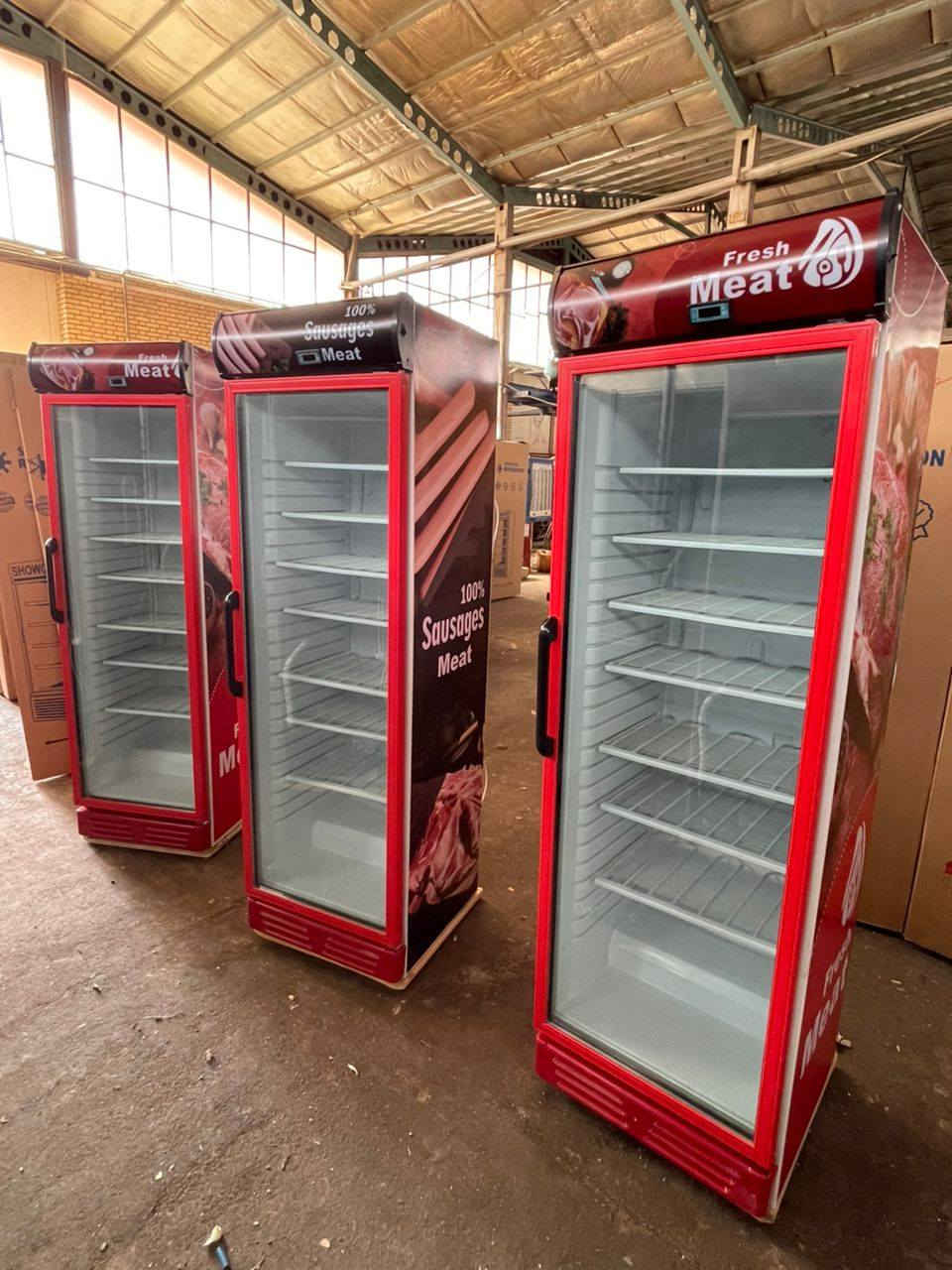 تحهيزات جمله مفرد عارضات
٧٠ و ٦٠
عنوان الاورفلي قرب سوق الدجاج
*********** بشار
