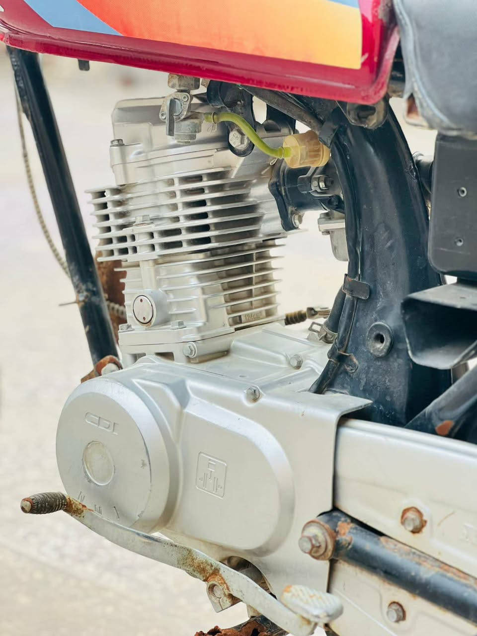 سلام عليكم دراجه 22 شهر 12 اوراق شلامجه اصلي دراجه بلاد محرك نامه بستم ناصي ...خاص ماكو ستفسار ***********
