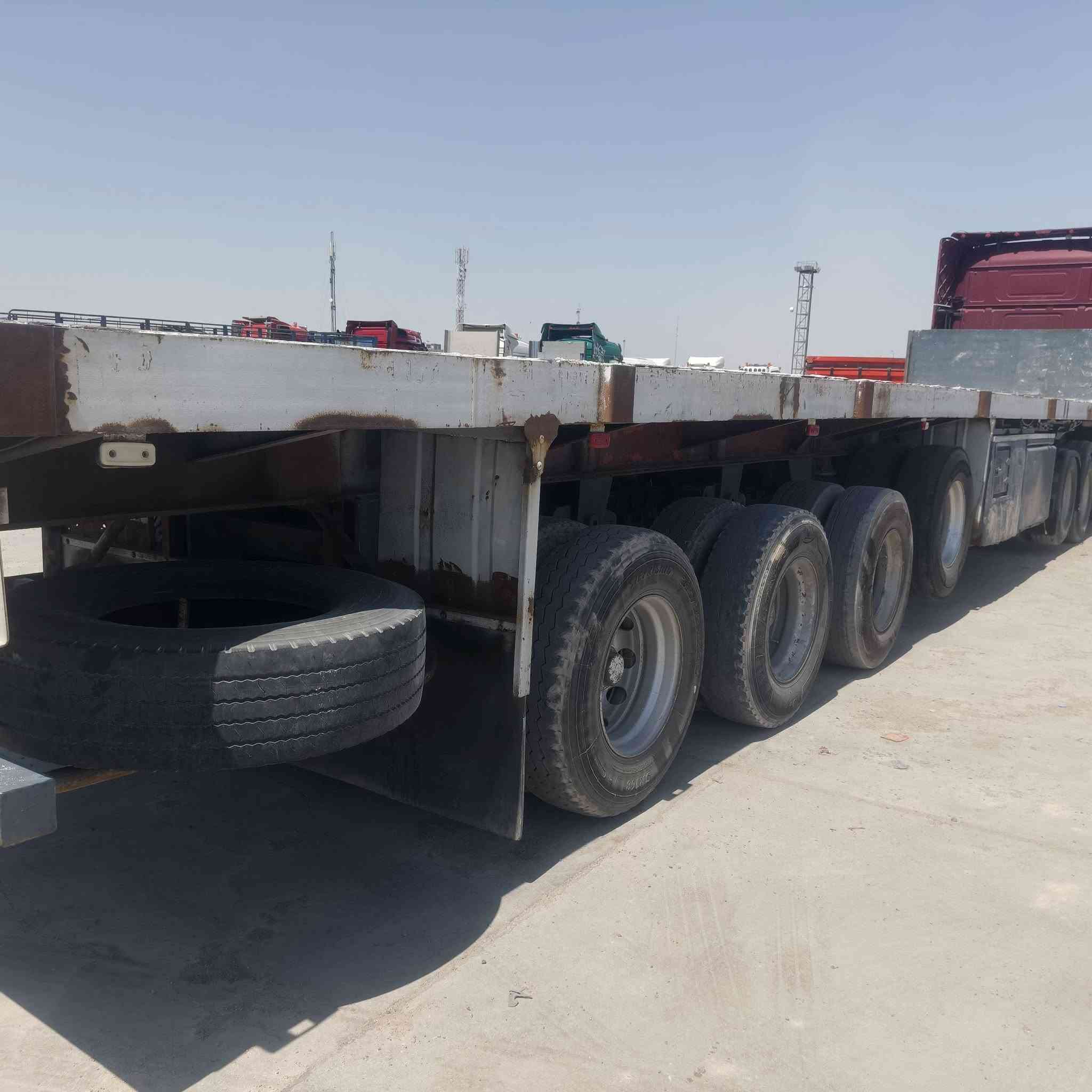 سلام عليكم عربانه بلوم للبيع 13 و 60 دناكير 16 شاصي 16 السعر 95 رقم الهاتف ***********
