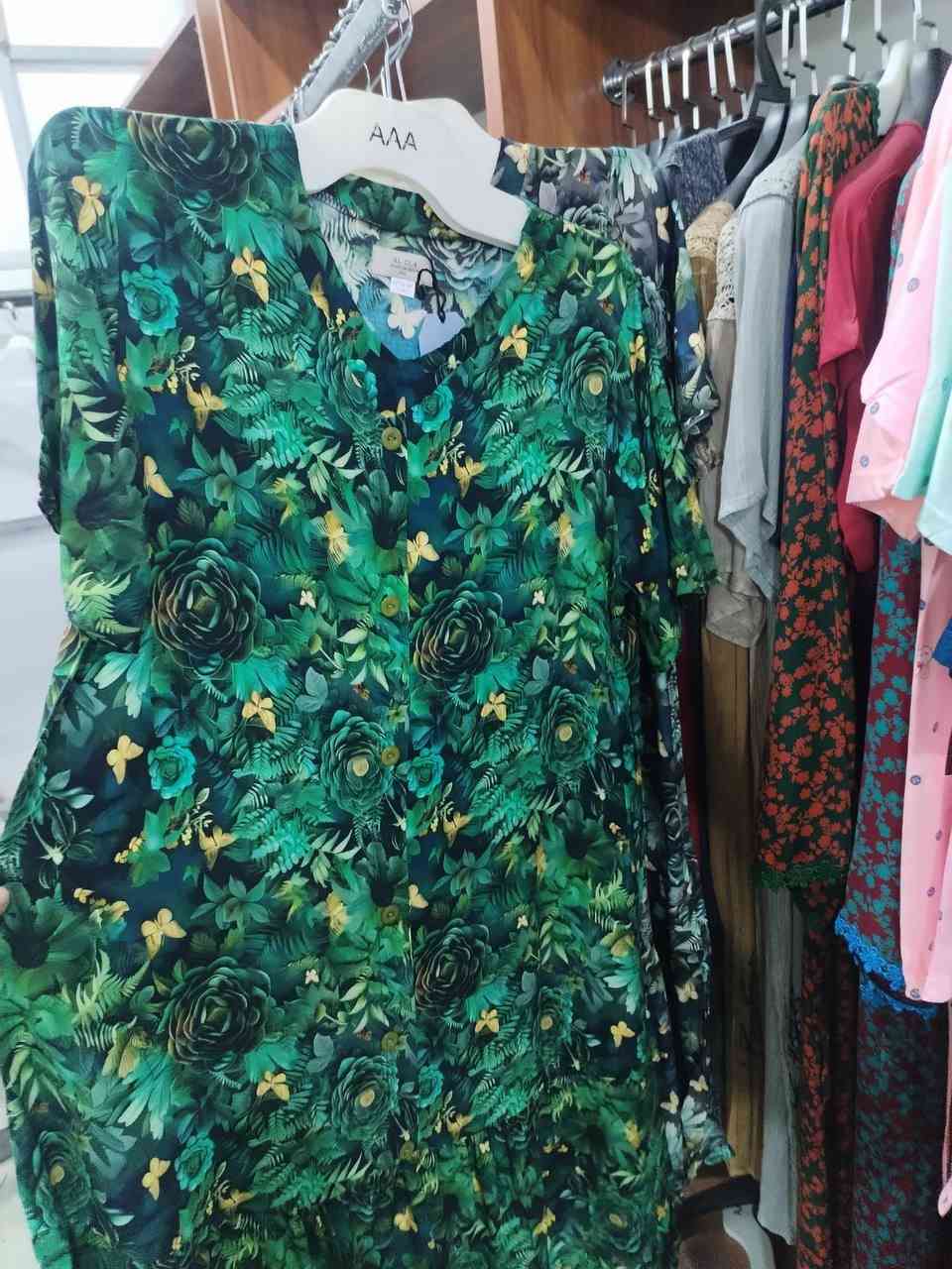 كشمير الوان صيفية مريحة سعر ٧ فقط


**إذا كنت صاحب هذا الإعلان وتريد حذفه لأي سبب، رجاءا أرسل رسالة إلى الدعم الفني**