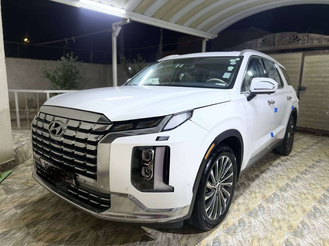هونداي بالسايد

Palisade

◻️ ســـــــنة الــــصـنع : 2023 

◻️ الــمسافة المـقطوعه : 69 الف كيلو متر  فقط

◻️ ناقل الــــــحركــة :  اتوماتيك

◻️ ســــعة الـــــمــــحرك : V6 3.8L

◻️ لــــــــون الــــســـيارة : ابيض 

◻️ لون الــــفـــــرش : ابيض

⚪️ مميزات السيارة :

▫️7 مقاعد 

▫️مقاعد كهرباء

▫️ميزة Auto Hold

▫️تثبيت سرعة 

▫️ كاميرا امامية وخلفية ورادار

▫️ وضعيات قيادة محرك

▫️وضعيات قيادة للطرق الوعرة

▫️تدفئة مقاعد

▫️شاشة وسطية تدعم Android Auto , Apple CarPlay

▫️تكييف خلفي منفصل

▫️اضاءة LED عصرية

▫️مقابض تبديل سرعة

▫️تثبيت سرعة على المنحدرات

▫️مأخذ شحن للجوال

     كامرة مع الإشارة 

     فتحة سقف

السعر 330 قابل للتفاوض

السيارة وارد أمريكي 

الحادث فقط البنيد (بدون دواخل لا لغد ولا شاصي)صور الحادث مرفقه ضمن المنشور

📞 للتواصل ***********
