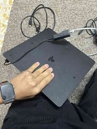 بلي فور استعمال قليل يعني جهاز نضيف  مهكر  500كيكه  جوستك اصلي  و تجار...