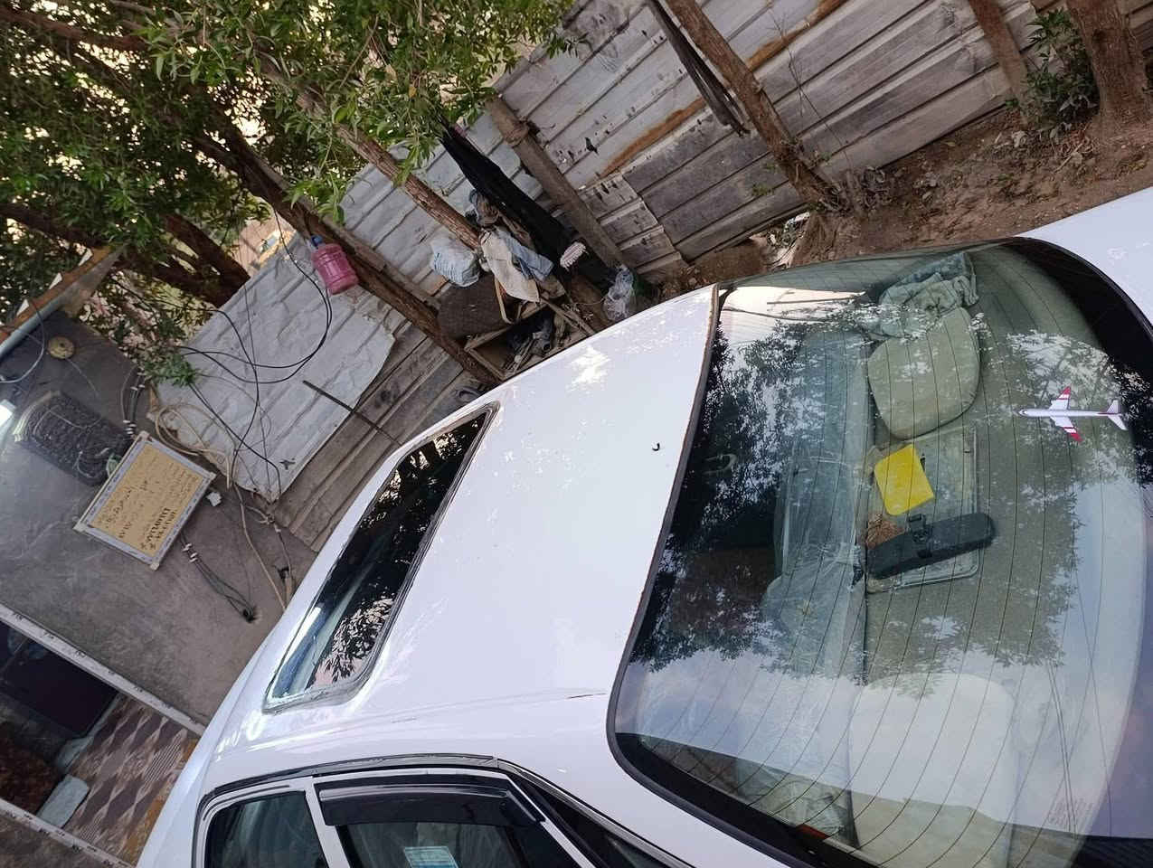 السلام عليكم
برنس موديل 96 جاهزه ومرتبه مال جناي
رقم بابل انكليزي باسمي تحويل ثاني يوم 
تايرات جديد حدايده جديده كشنات جدد دواخل والدشبول كيجات نظيفات كير ومحرك مكفول 
سياره كاعده وجاهزه من اي نقص 
مكاني بابل.      السعر 27وبي مجال للطيبين 
***********
