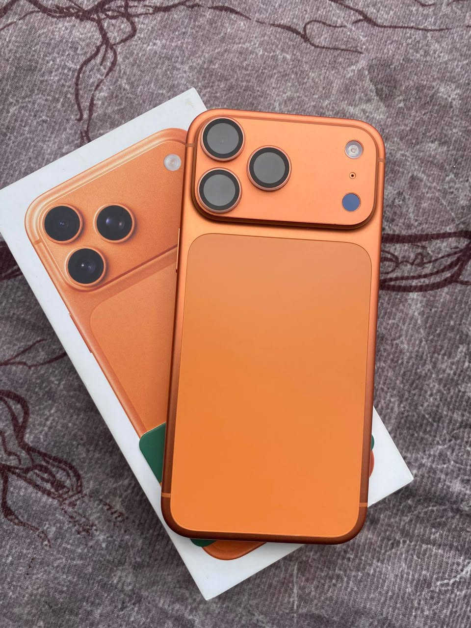 للبيع 17 برو ماكس  zaa  تك سيم. مشحون 59 شحنه 
بطارية 100  موبايل مال بيت. مستخدم شهر. فقط توضيح  اخر صور يم دكمة الباور  بي شخط كلش خفيف يعني اصلا ميبين بسبب الكفر  انشخط *********** كركوك, العراق
