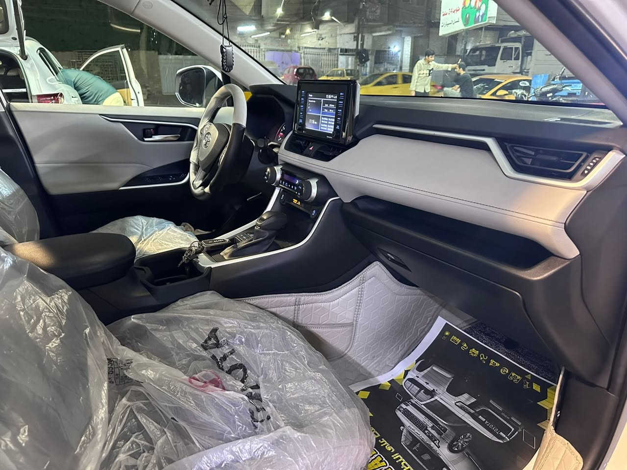 راف فور 2022
فتحة سقفXLE

ماشية 61 ألف ميل

رقم بغداد تحويل مباشر

 صبغ جاملغ مبدل وربع بنيد بدون ايرباك بدون داخل 

سليمة بالكامل بدون دواخل المواصفات

بصمة تشغيل وبصمة أبواب لايتات زنون

رادار أمامي مانع تصادم

نقطة عمياء كامرة خلفيه

جنطة كهربائية رادار خلفي

محرك 2500كراسي كهربائية مخمل

شاشة كبيرة مع CarPlay ونفكيشن

ثلاث أنظمة قيادة Eco / Sport / Normal

مثبت سرعة ذكي تحديد مسار بريك مفاجئ

أوتو هولد

حساسات إطارات

ABS ومانع انزلاق

العنوان بغداد 

السعر 237

الهاتف 

***********
