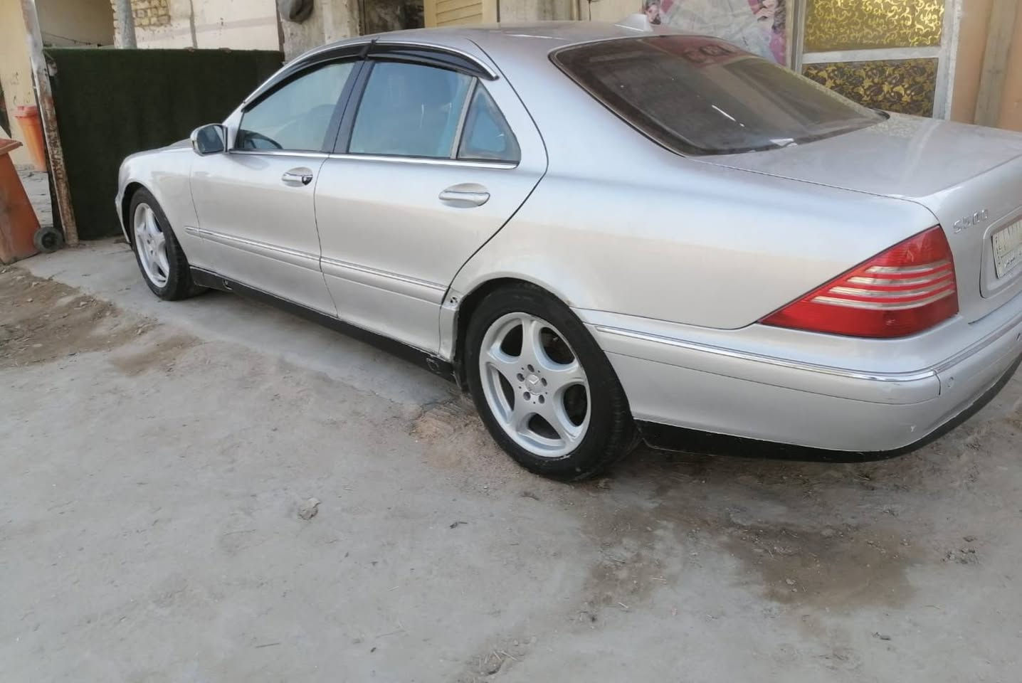 جوه السوك والله مرسيدس غواصه 2002 //s500 ماناقصه كلشي حداديه جديده تخم ويل 160بلادي تخم تاير فتح نايلون
 فريز جديد مامشحون غاز بس مضغوط هوه راديتر جديد محرك جديد والثاني موجود دبلات لوي سياره ناعمه كلش ماناقصها برغي تدفئه تبريد بالكشنات السياره وكاله وسنويه قرار 48 واذا تفتح الكمرك تحولها باسمك مباشر الله شاهد متعوب عليها كلش هواي بيها شغلات بدلتها تجي وتشوف بعينك غير هذا الحجي تحكني السياره من تعبت عليها ردتها الي بس صار عندي ضرف الله يجافيكم الشر وبالعافيهوع الياخذها مكاني بابل حلة, بابل


**إذا كنت صاحب هذا الإعلان وتريد حذفه لأي سبب، رجاءا أرسل رسالة إلى الدعم الفني**