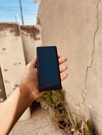 للبيع هونر x9c مضافة 100/100 الذاكرة 256 جهاز جديد ويا شاحنة وكفر بس و...