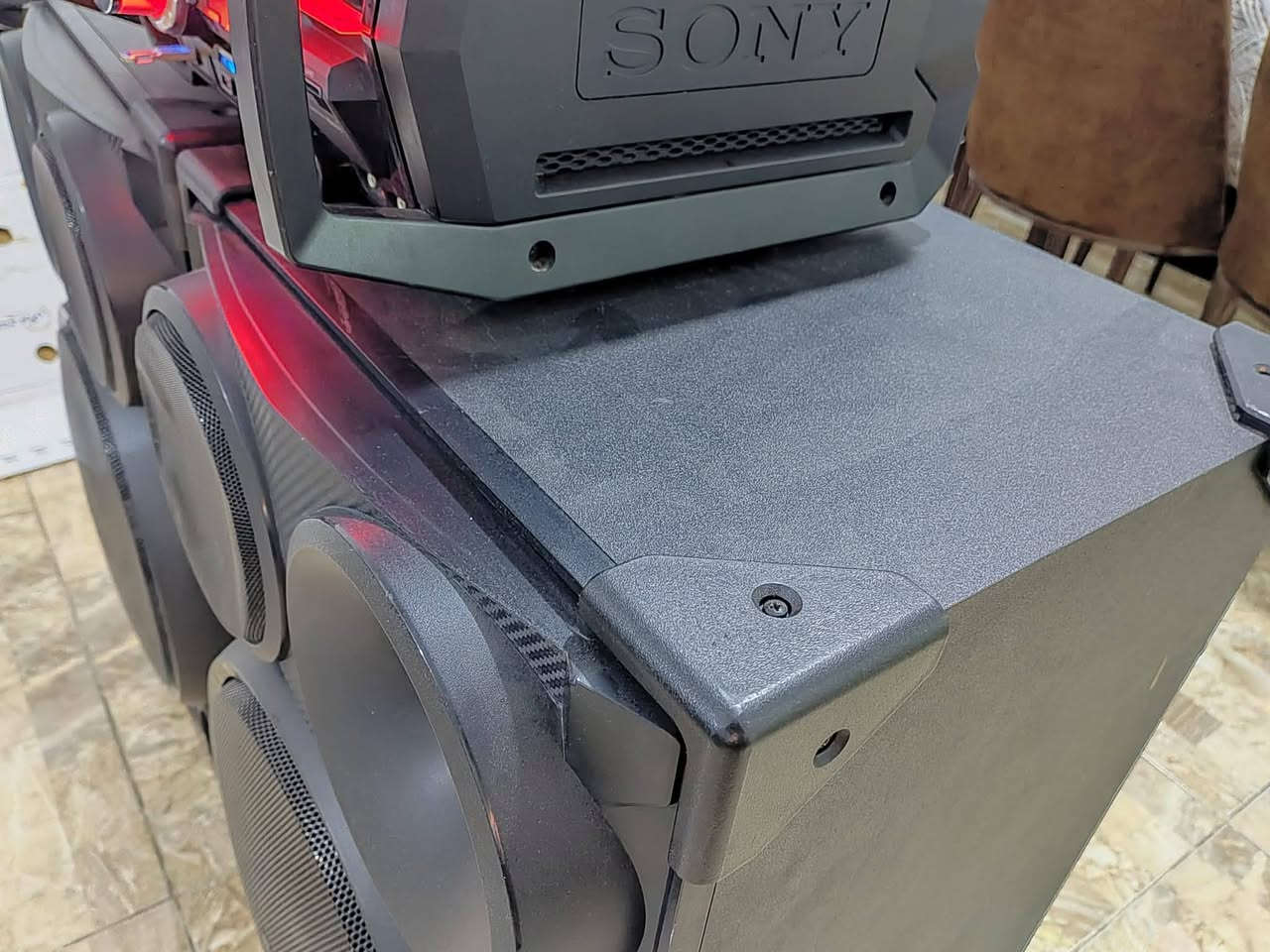 المدرعة..
Sony shake Sh 2000
بالعافية ع الراح ياخذة صوته يخوف
للحجز ***********
