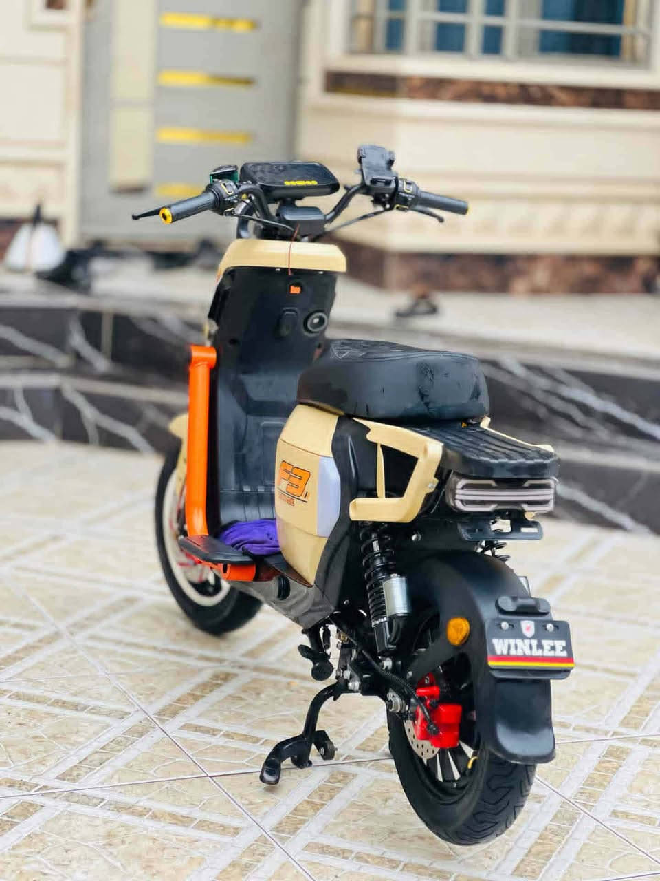 السلام عليكم 
المطور شحن للبيع ويرهم مراوس وياه ايراني
السعر خاص
مطور نضيف حيل كلشي ما يعوز


**إذا كنت صاحب هذا الإعلان وتريد حذفه لأي سبب، رجاءا أرسل رسالة إلى الدعم الفني**