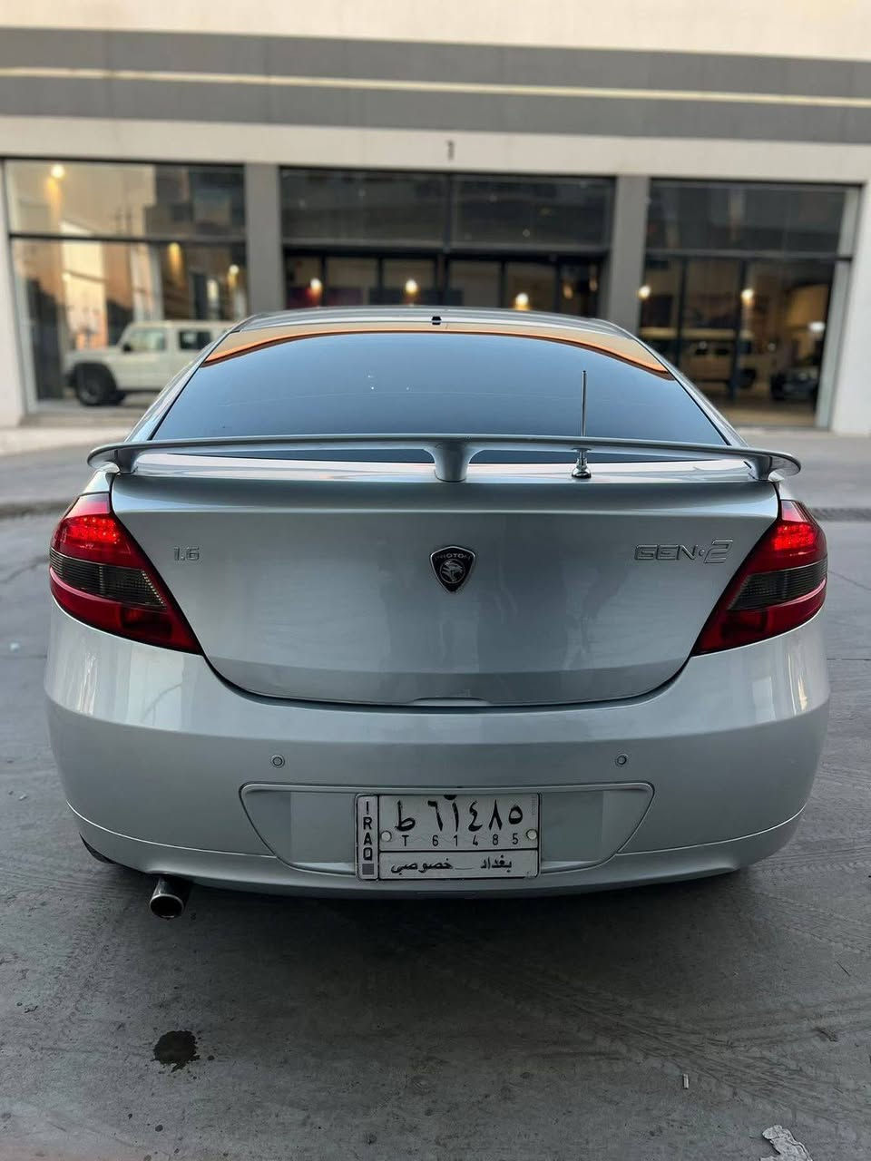 برتون ٢٠١٦
كير عاي
محرك وكير شرط
اربع جامات كهرب
بيها ثلاث قطع صبغ بدون دواخل
منظومة زنون
شاشة كامرة
ماشية 242 km
السعر ٦٣
التواصل على ***********
