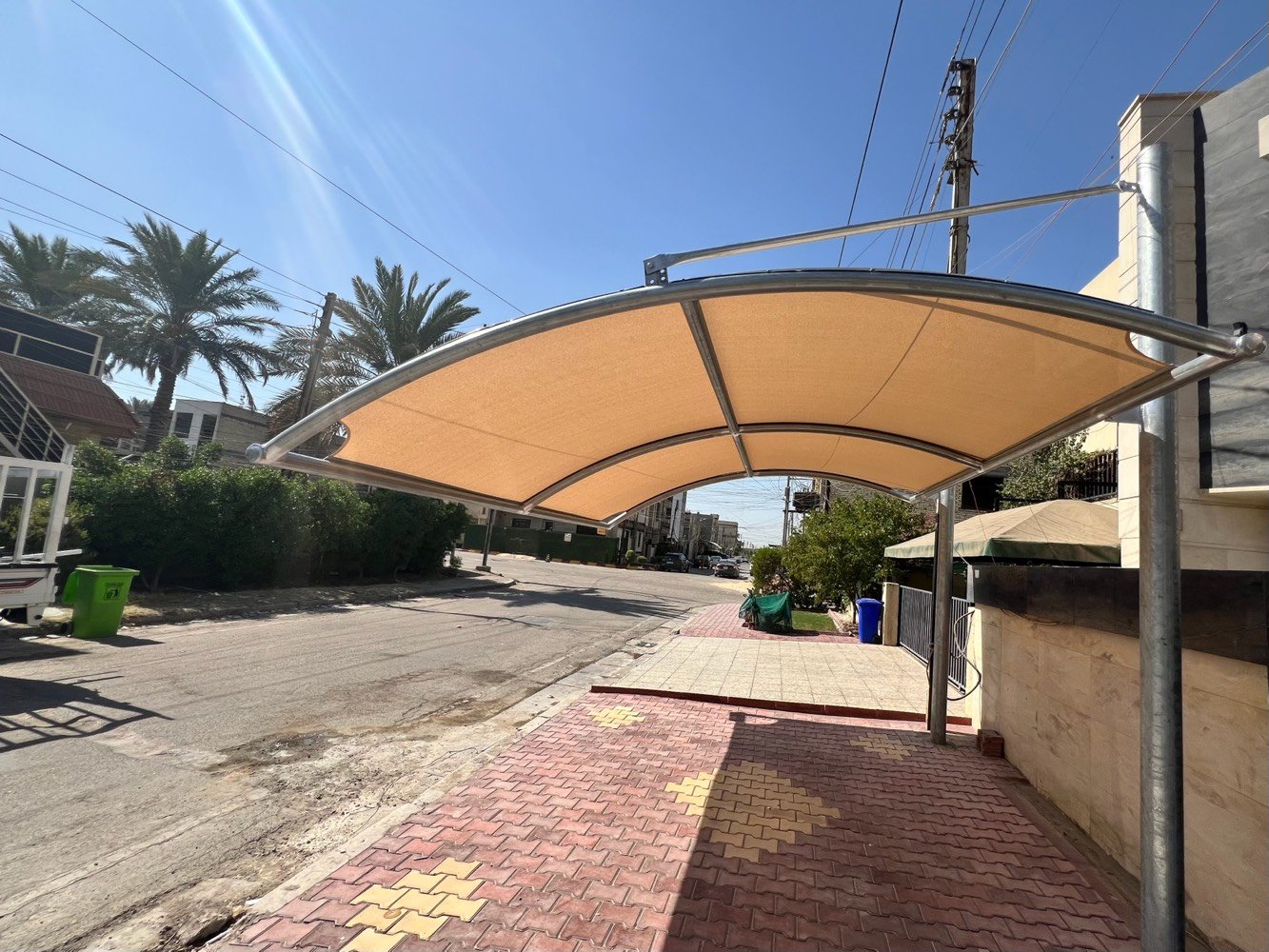نقدم لكم افضل وأجود المضلات الهرميه الثابته 
تمتاز المضلات من مواد عالية الجودة من مناشئ عالمية 🏖️
مقاومة لدرجات الحرارة العالية ☀️ 
قماش المضلة استرالي مصمم للأجواء ☀️(الصيفية) و(الشتوية) 🌧️ 
ويكون تثبيت المضله من جهة واحده 
1️⃣نوع القماش سترالي
2️⃣الهيكل مصنوع من الحديد المغلون المقاوم للصدء
3️⃣الهيكل الداخلي بوري دائري (٢إنج) والسمك (٢ملم) 
4️⃣لتثبيت يكون علئ هيئيه براغي 
6️⃣ عمل جميع المحافظات
هاتف / ***********