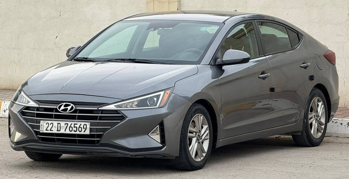 السلام عليكم 
هونداي النترا 2020 وارد أمريكي 
صور الحادث مرفقة بدون ايرباك بجم كبس
حادث فقط جاملغ 
رقم اربيل الجديد تحويل مضمون 

المواصفات: شاشة كبيرة - كامرة دوارة - فول تحكم ستيرن 

رادار جانبي - ويل كب - محرك 2000 دوش - مانع انزلاق

بلوجكتر - ماشية 65 الف ميل - USB - ABS 

المكان بغداد الدولعي 

للتواصل والاستفسار:***********
