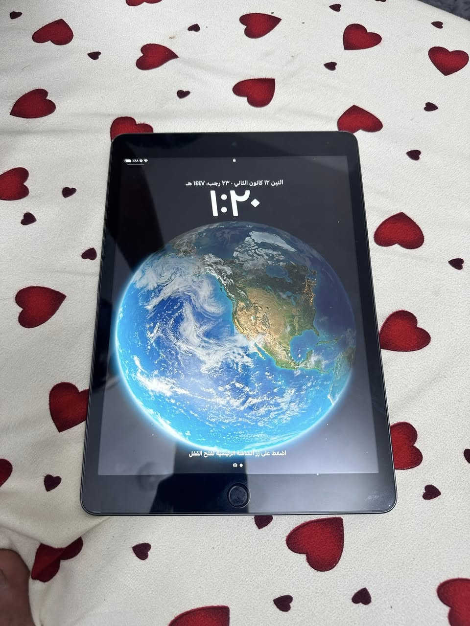 سلام عليكم ايباد ايفون9 للبيع ذاكره 64 ملاحضه ضربه خفيفه بالضهر نضيف السعر 350 الف للاستفسار ***********
