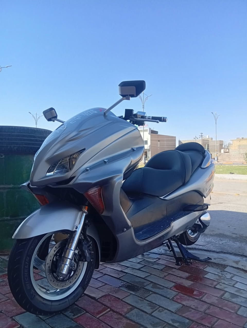 فورزه 09كرستال كير شغال 4تحويلات D/M/A/Sكله شغال منقصه برغي 
مكينه ما مفتوحه شرط    منضومة زنون هيدروجين
جيبيس ماستر كشفات     شاشه كار بلي مضخم صوت سستم كامل دبل باتري ستان كهربائي جديد 
قايش جديد 
تايرات جدد متضومت مي زيتي 
فيت بم رياضي 
معدل 150
دراجه جاهز علا كلشي 
مكاني كربلاء سيف سعد 
***********
***********
