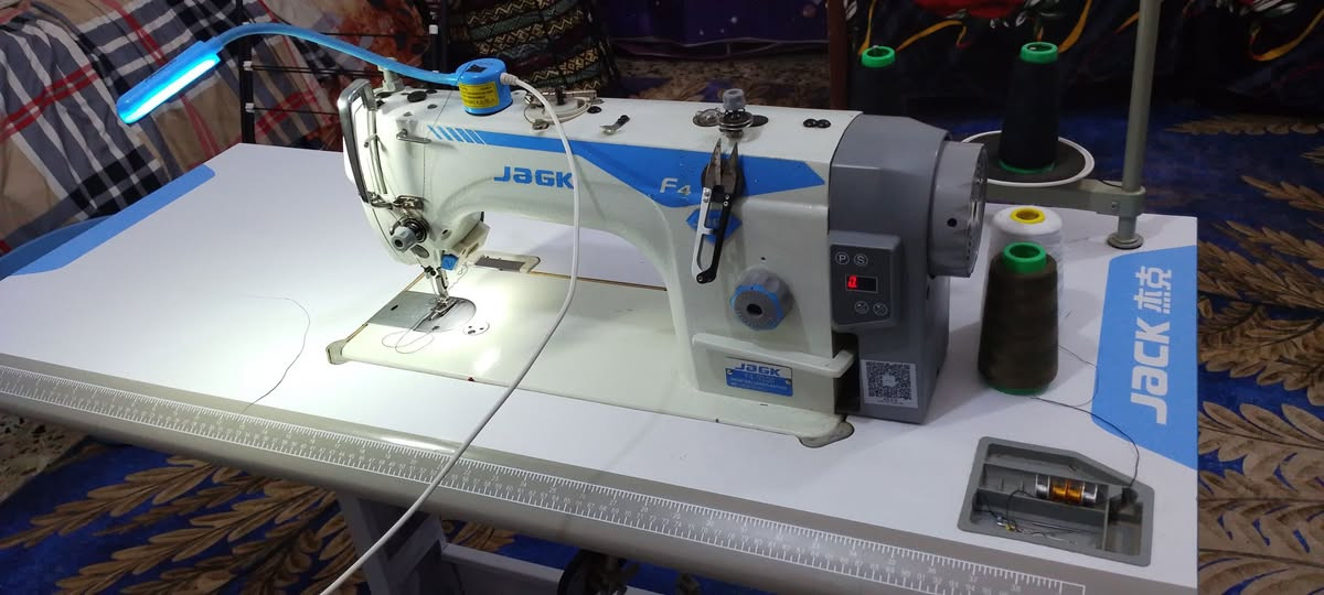 السلام عليكم مكينه خياطه للبيع مكاني بغداد زعفرانيه بيت بنيه نظافه فول


**إذا كنت صاحب هذا الإعلان وتريد حذفه لأي سبب، رجاءا أرسل رسالة إلى الدعم الفني**