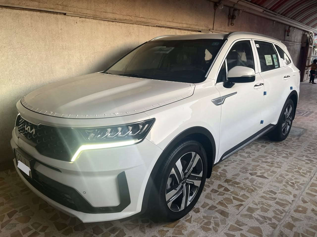 سورنتو موديل ٢٢ خليجي مكفولة كفالة عامة من الدعامية للدعامية حتى الدعاميات مكفولة من صبغ 
محرك ٦سلندر ٧راكب ٣قطع تبريد بصمة كير٨ نمر ماوس شفتات بالستيرن هند بريك دكمه شاحن لاسلكي كاميرا شاشة تحكم استيرن تشغيل عن بعد حساس خلفي وامامي لد أمامي وخلفي دبل ايرباك بردات لايت ٤ عدسات زنون ماشيه ٢٩ مرايات كهرباء كشنين كهرباء جنطه كهرباء سيارة جديدة وجاهزه كلها على وضع الشركة تخم تاير جديد باتري جديد رقم انكليزي 11بغداد سنوية جديدة 
للإستفسار بغداد الجديده 
***********
