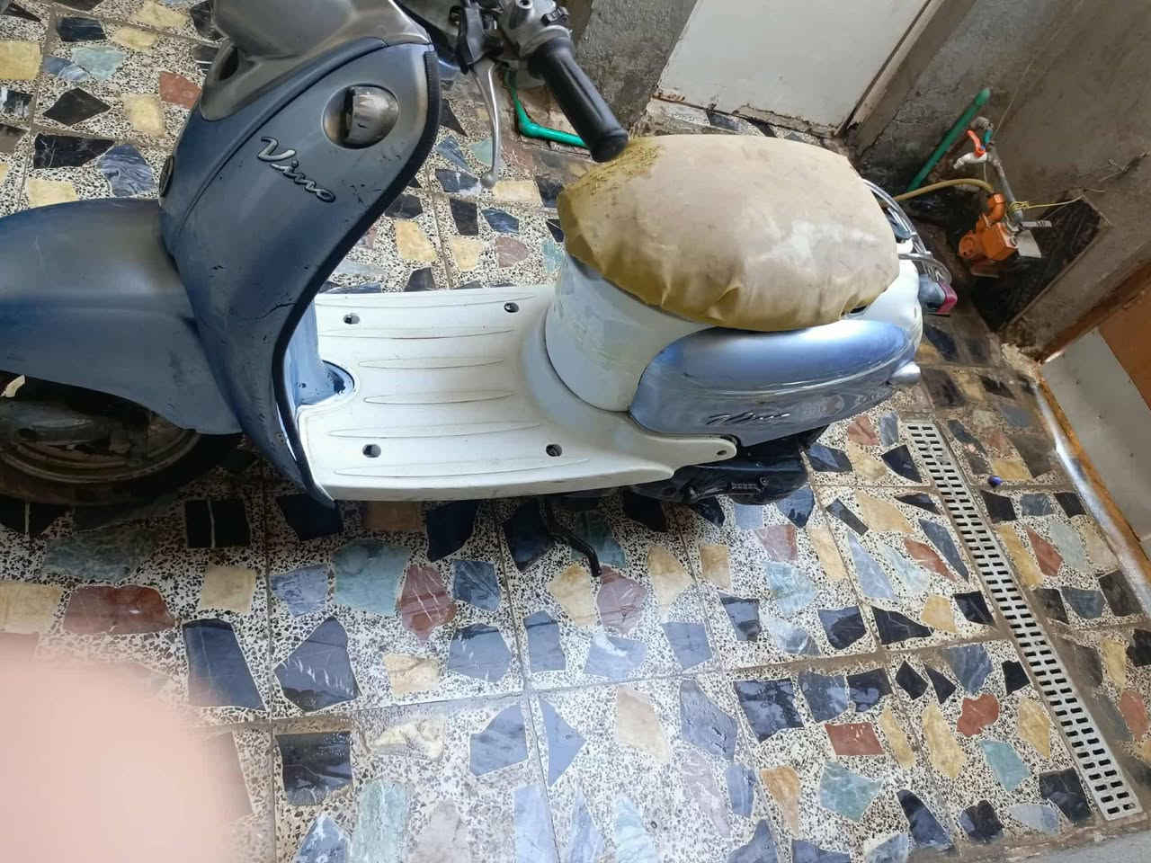 السلام عليكم غراض للبيع كل شي وسعره مكان بغداد مدينه الصدر للتواصل خاص او اتصل ***********
