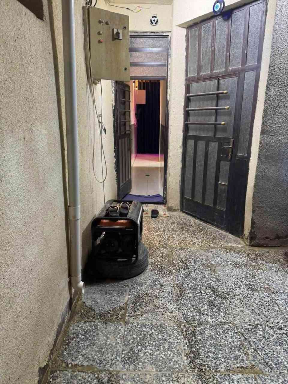 دار للبيع
طابو زراعي سند 25

طابق ونص جاهز للسكن بدون اي نقص

مساحه البيت 125 متر واجهه 5 ونزال 25

يتكون من استقبال ومطبخ وغرفتين نوم وصحيات وكراج وسطح

السعر  62

العنوان

التاميم قرب دائرة المجاري

***********
