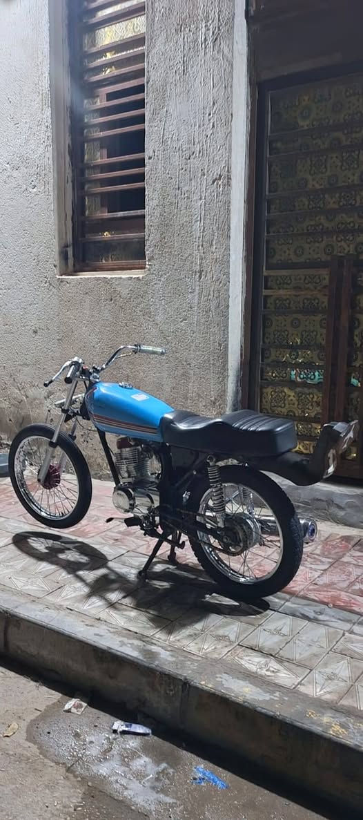 السلام عليكم شباب درجه للبيع تعمير جديد مكينه تيربو 26بس فيلس سبايدر بكستاني ثقيل  درجه كلك كلك درجه حلوه مكاني ناصريه مركز ***********
