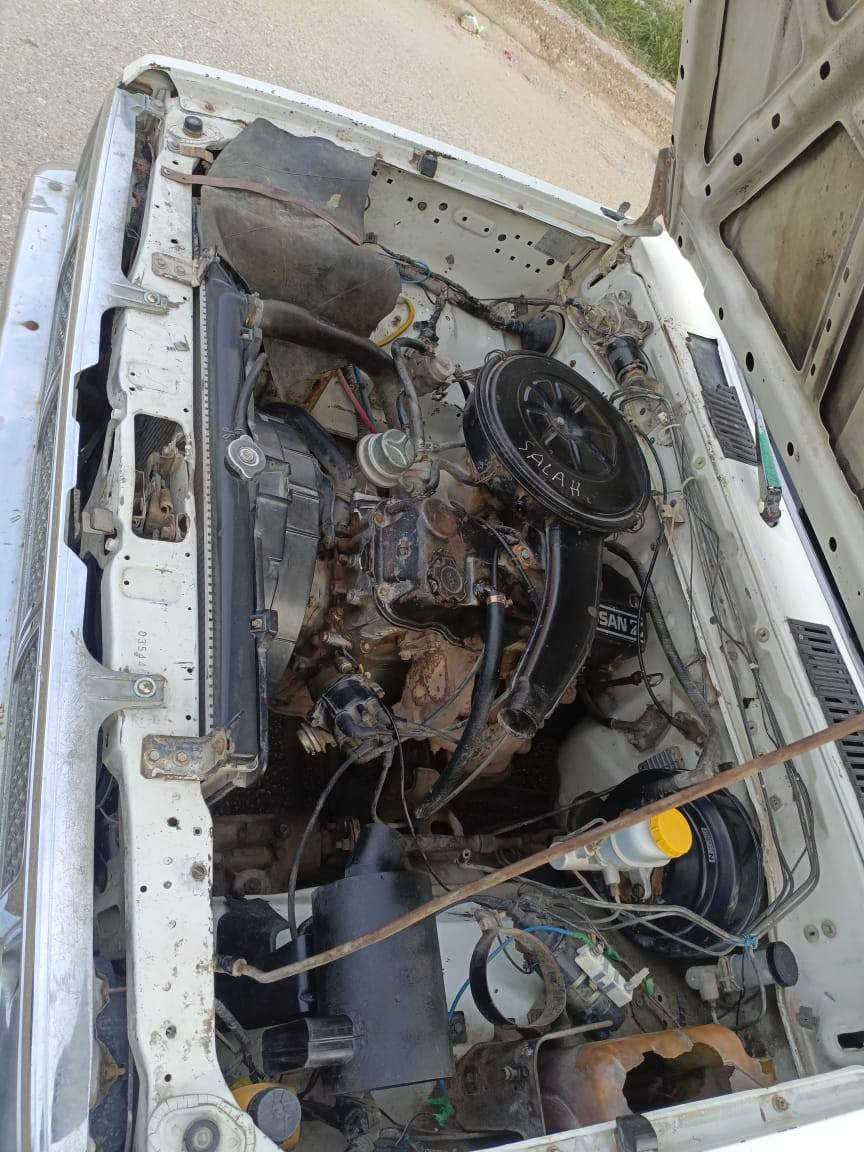 السلام عليكم
نيسان مديل87

مكينه كير حداديه كله جديد 

تخم  تاير سيارة خير من الله السعر 33

***********
