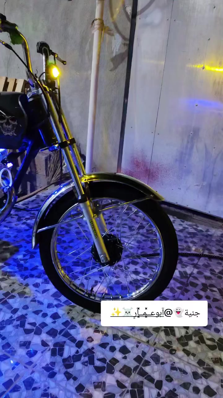 يالله سلام عليكم  دراجه نامه حربي البيع
تعميره 2025
مكينه نامه شلامجه مكفوله من كلشي 
تعميره بعدهي جديده ولا تعبانه 
تايرات بعدهن جدد تخم 
مناقصهاا برغي 
السعر 800او قابل التفاوض 
التواصل ***********
