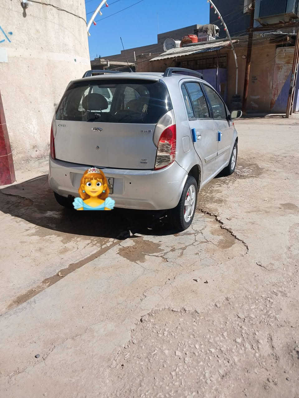 للبيع اي ون موديل 2013سياره جاهزه اوكامله تبريد ثلج مكاني بابل مركز السعر٣٠ ورقه رقم الهاتف***********
