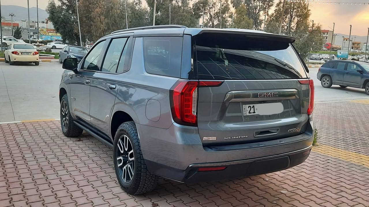 GMC YUKON AT4 
2021 
مواسەفات خلیجی 
لۆک لۆکە ٦٠ هەزار کم رۆشتوە یەک دەسە سەیرەکە بەناوی خۆمەوەیە 
بێ بۆیاخە  
هەموگیانی لۆکە سەیارەی ماڵە 
نرخی ٤٨٥ گەڵاو مامەڵەیەکی زۆر کەم 
ژ.م . *********** السليمانية, العراق
