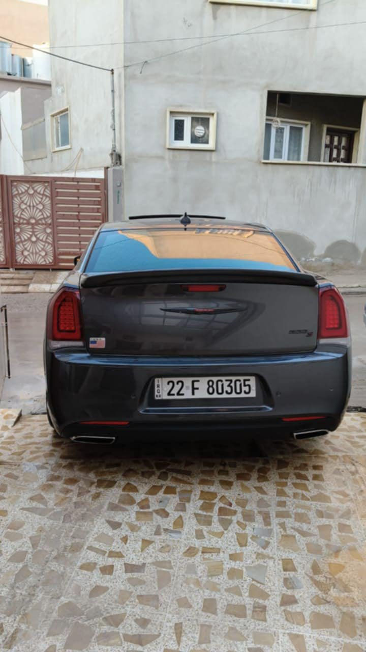 السلام عليكم
للبيع كرايسلر اوباما
موديل2022
مواصفات s فول يعني فقط بدون رادار امامي
كشنات جلد مختومة s
بانورانا بالسقف
حساسات امامية و خلفية
شاشة ديجيتال
و بقية مواصفات ال s المعروفة
رقم جديد و سنوية جديدة
السيارة بيها فقططط كلير
يعني بدون حادث و بدون معجون
صفحت اليمين بيها كلير كلها مطوزه من امريكا بدون 
معجون السياره ومكفوله من الحادث والباقي كلو شرط كير و بالفحص طلع البوند هم بي كلير
ومحرك ماشيه السياره 113 الف كيلو متر
السعر ٢٤٣ ورقة و بيها مجال 
للاستفسار ***********
بي واتساب
