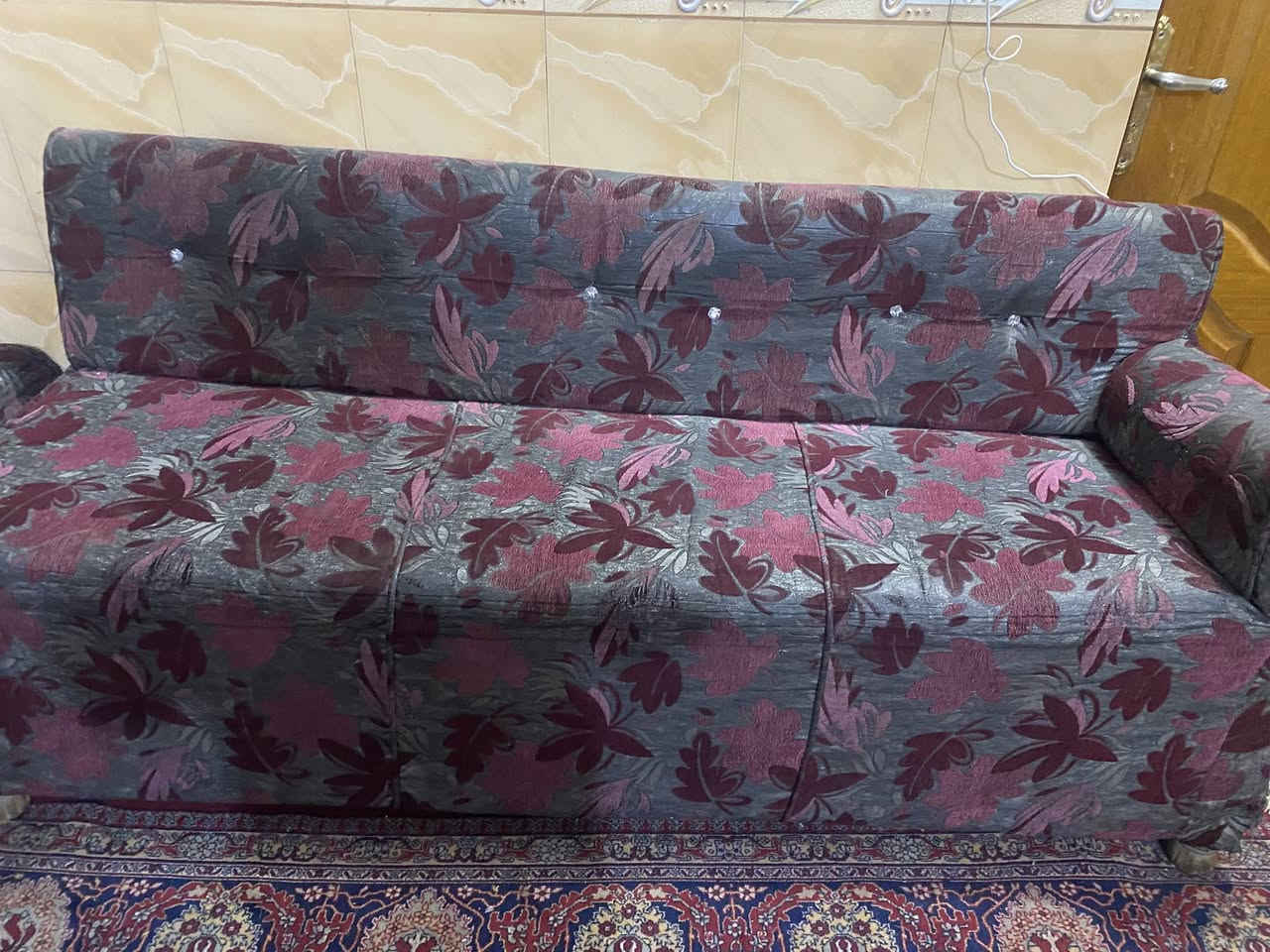 تخم ديوان زاويه ٦ مقاعد السعر ٢٥ الف الشعب حي التجار


**إذا كنت صاحب هذا الإعلان وتريد حذفه لأي سبب، رجاءا أرسل رسالة إلى الدعم الفني**