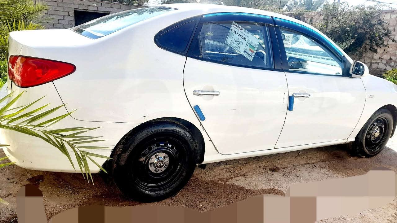 النترا 2009 ادوات گصة جنطه سياره جديده مكينه وگير وحداديه وتبريد على الشرط دكشن عالي متومه وكامله السعر 40 بي مجال للتواصل ***********
