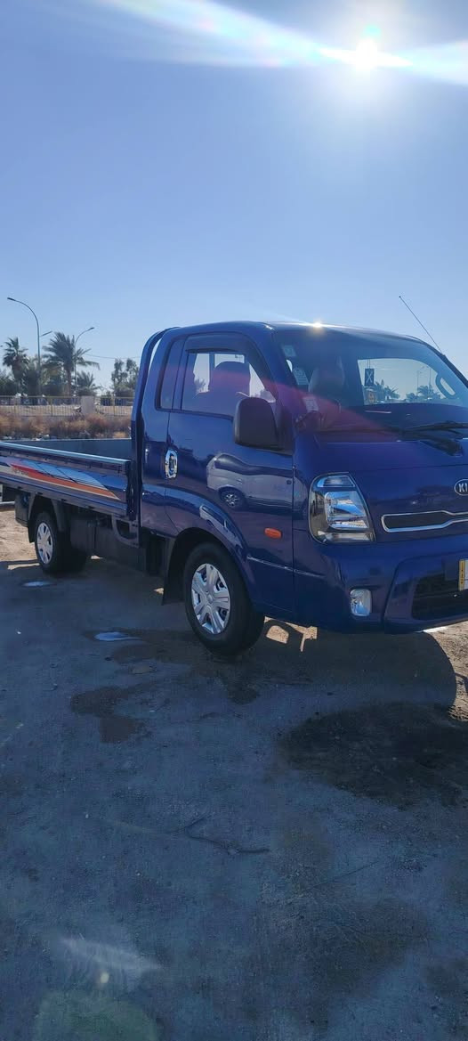 السلام عليكم ورحمة الله وبركاته للبيع عموشه مسكر موديل 2020 سياره كفاله جاهزه من كلشي مكينه وكير واكسل رقم بغداد مداور ثاني يوم مكان السياره الأنبار رقم الهاتف *********** اتصل وبيك خير وتدلل
