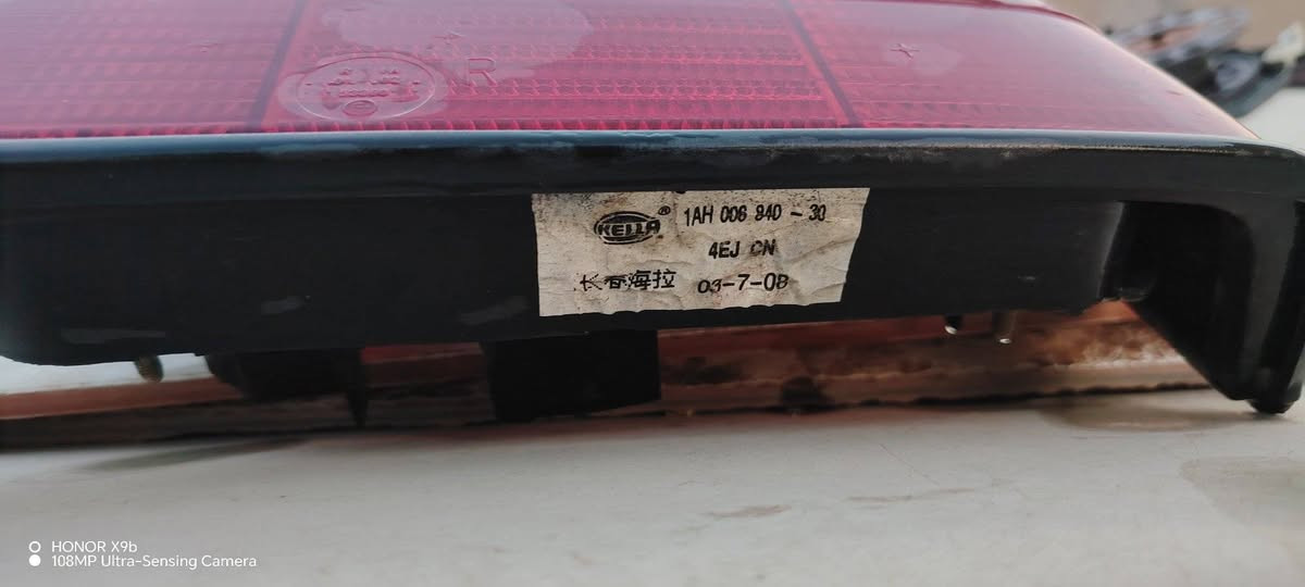 للبيع بك لايت  جيتا جهة اليمين ( النفر) نظيفة جدا مع قاعدة الكلوبات


**إذا كنت صاحب هذا الإعلان وتريد حذفه لأي سبب، رجاءا أرسل رسالة إلى الدعم الفني**