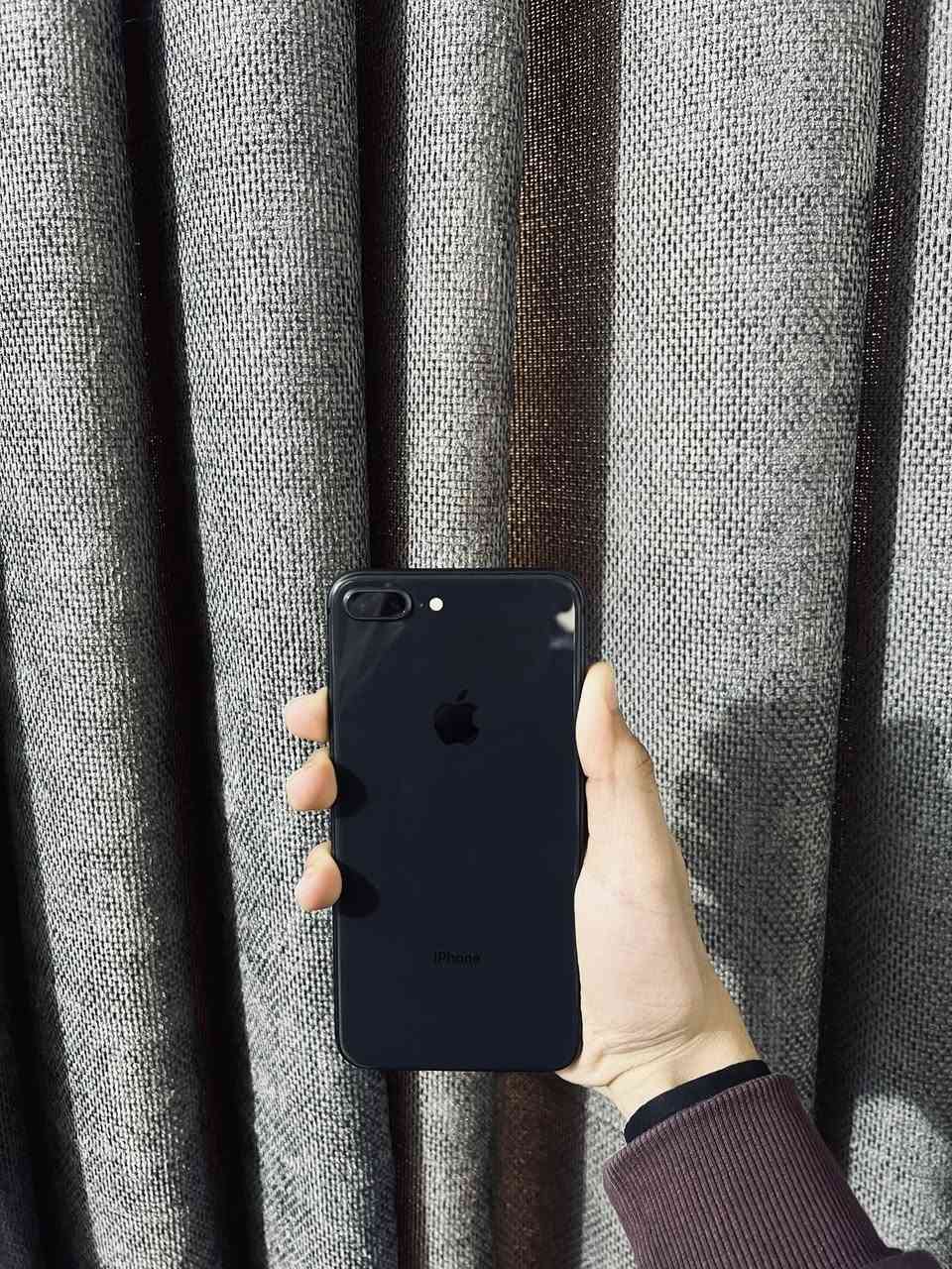 السلام عليكم 
ايفون 8 بلس للبيع 
الجهاز حيل نظيف مبدل بطارية 100 فقط 
السعر 120 و بيه مجال 
مكاني نجف حي الجامعه 
***********
