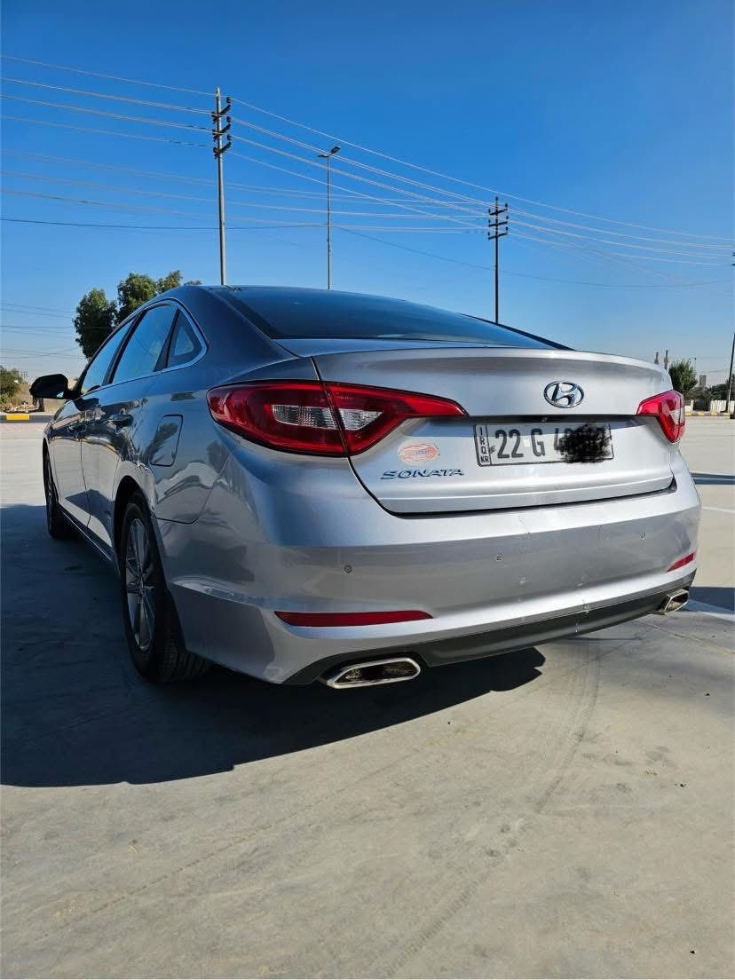 السلام عليكم 
للبيع سوناتا (2016 )خليجي
رقم أربيل الدولي  
مكينه 2400 دوش 
ماشية 110الف كيلو 
قطعتين تبريد  
مري شفط + اشاير
كامره وحساسات خلفيه 
شاشه كبيره ونضام كاربلاي
وضعيات قيادة
السيارة كفالة عامة من مكينة وصدر كله جديد 
بيه باب صبغ السونار موجود بل منشور  
العنوان ( النجف الأشرف )
السعر (140)ورقه 💵
للأستفسار
(***********)
