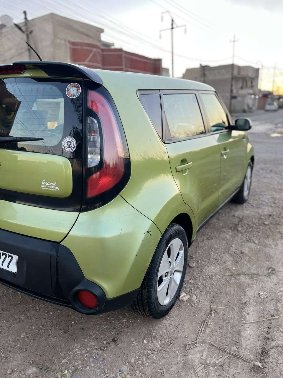 السلام عليكم للبيع كيه صول مديل 2015 شاشه كامره خفيه تحكمات صفحتين مري شفط وارد أمريكي حادث فقط جاملغ امامي ونفسه مصلح ليبل واحد كفالة عامة ما عاد جاملغ السياره وجديده كل نقص ما بيهه السعر110 مكان السيارة بغداد قرب مرور الحسينية للاستفسار رقم الهاتف ***********
