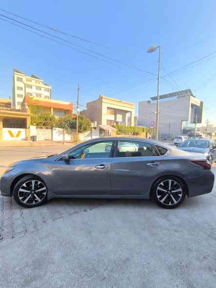 Altima SR  2018
 
فوول فوول SR بێ سلایت 

بۆنیت ، چامرلغ سبوغ 
بستەک دەرگا پەمپ 
نەرمە تەزرەکی هەیە

بێ ناوگرتن ، ئێرباگ سوکان

چوارپستۆن 
مەکینە ٢.٥ کەپس 

سەنەوی کۆنە 

١١٢ هەزار مایل چووە 

نرخ / ١٢٢٠٠ $

*********** واتساپ أربيل
